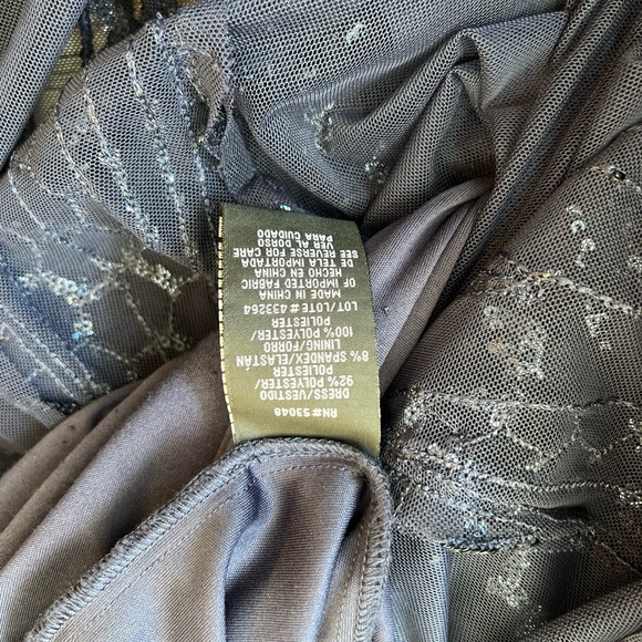 Nightway, a V-neck w/ an array of sequin embellishments on a flowing silhouette - Picture 10 of 15